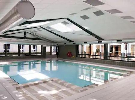 Flat Near To The Theme Park/Val D'Europe Apartment Serris Bagian luar foto