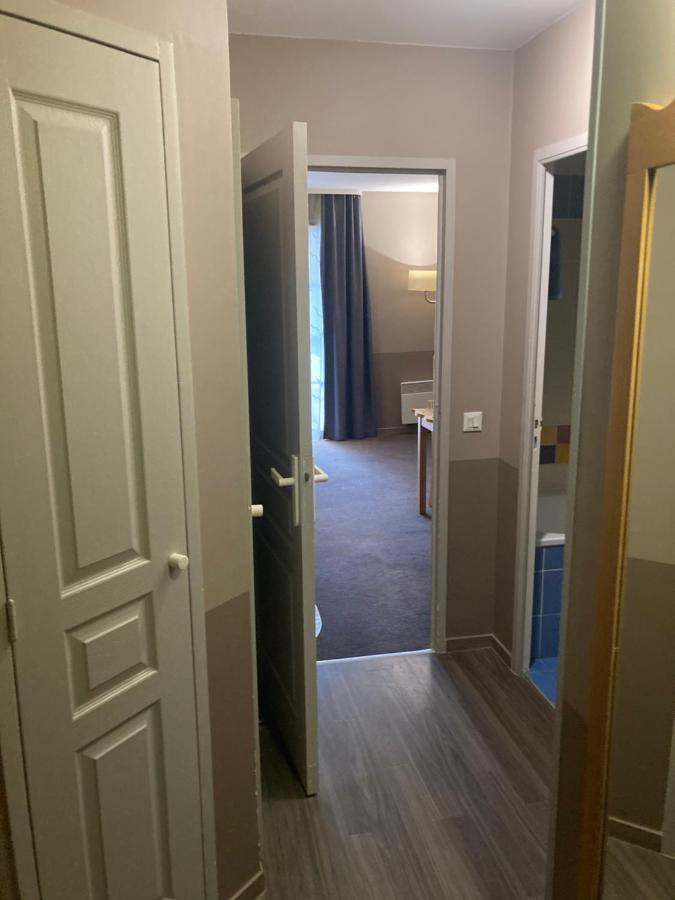 Flat Near To The Theme Park/Val D'Europe Apartment Serris Bagian luar foto
